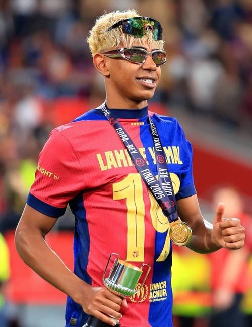 拉波尔塔犀利比喻：一群公鸡如何搅乱皇家马德里的鸡舍？