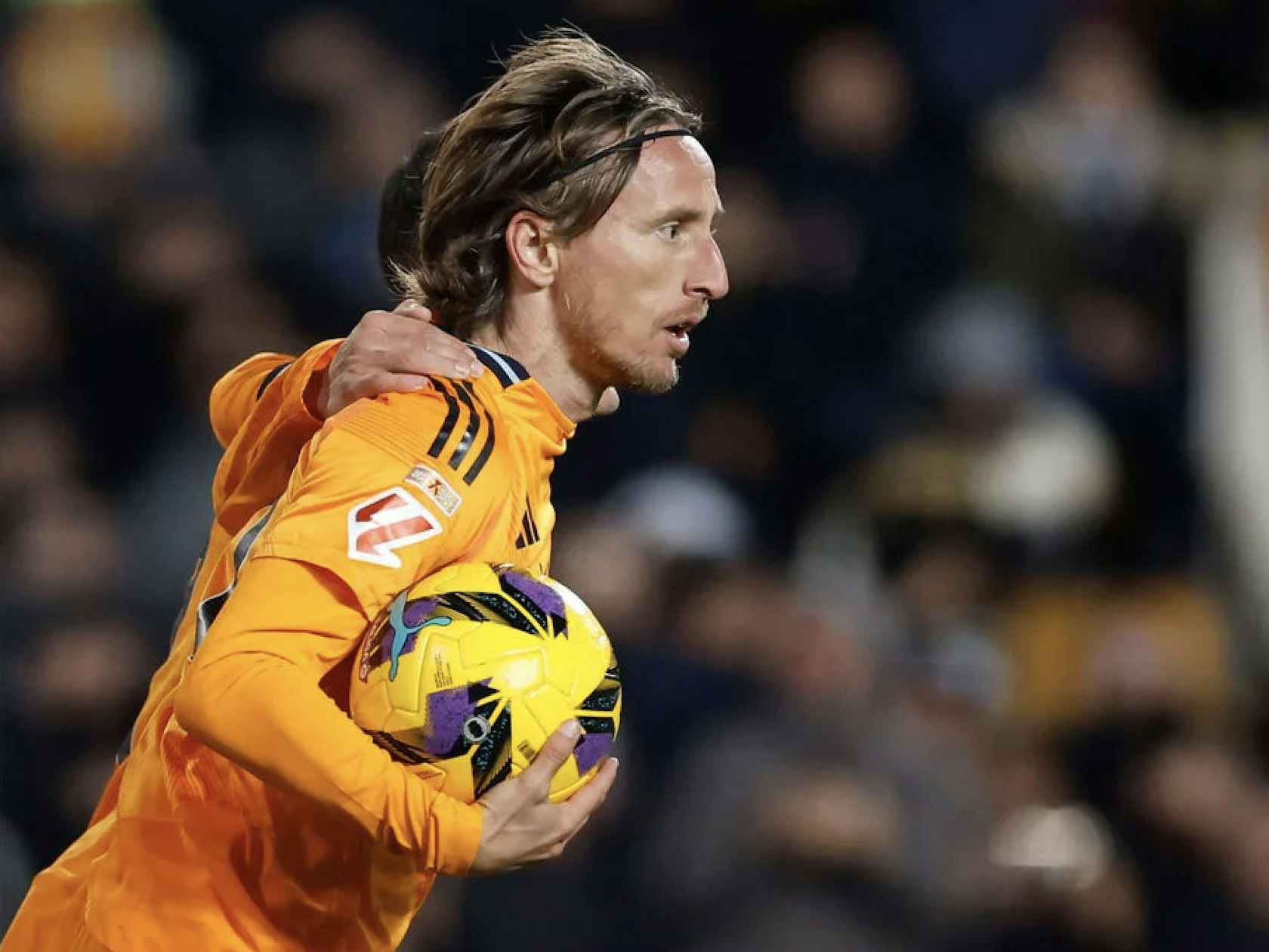 邮报评近5年曼联引援：姆伯莫居首、C罗第4，桑乔垫底