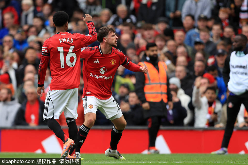 布斯克茨：很期待去看看新诺坎普，也很想在那里好好感受一下