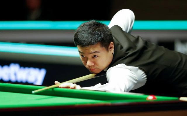 贡献稳定的 贡献稳定的